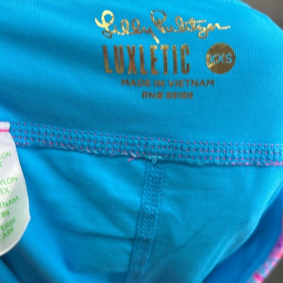 Lilly Pulitzer luxletic tennis skort with built in shorts. - Picture 5 of 7